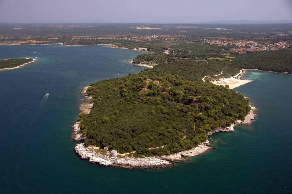 PUY Apartment Sanja Near The Sea, Spacious And Green :) מראה חיצוני תמונה